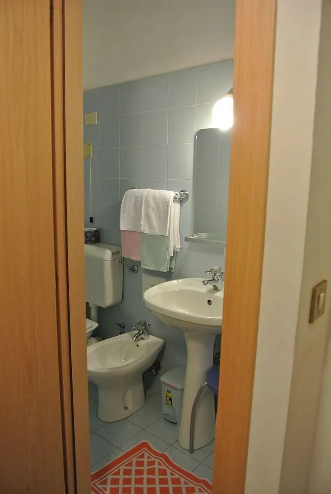 Hotel Major Genova 3*,  Olaszország